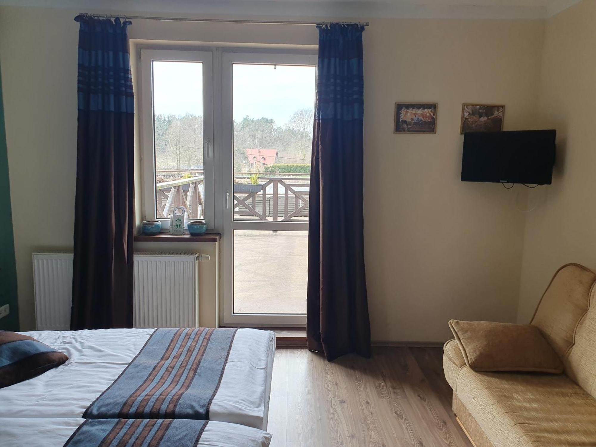 Przystanek Tlen Bed and Breakfast Buitenkant foto